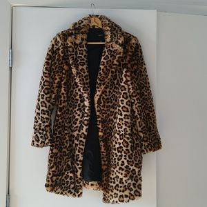Faux fur leopard coat